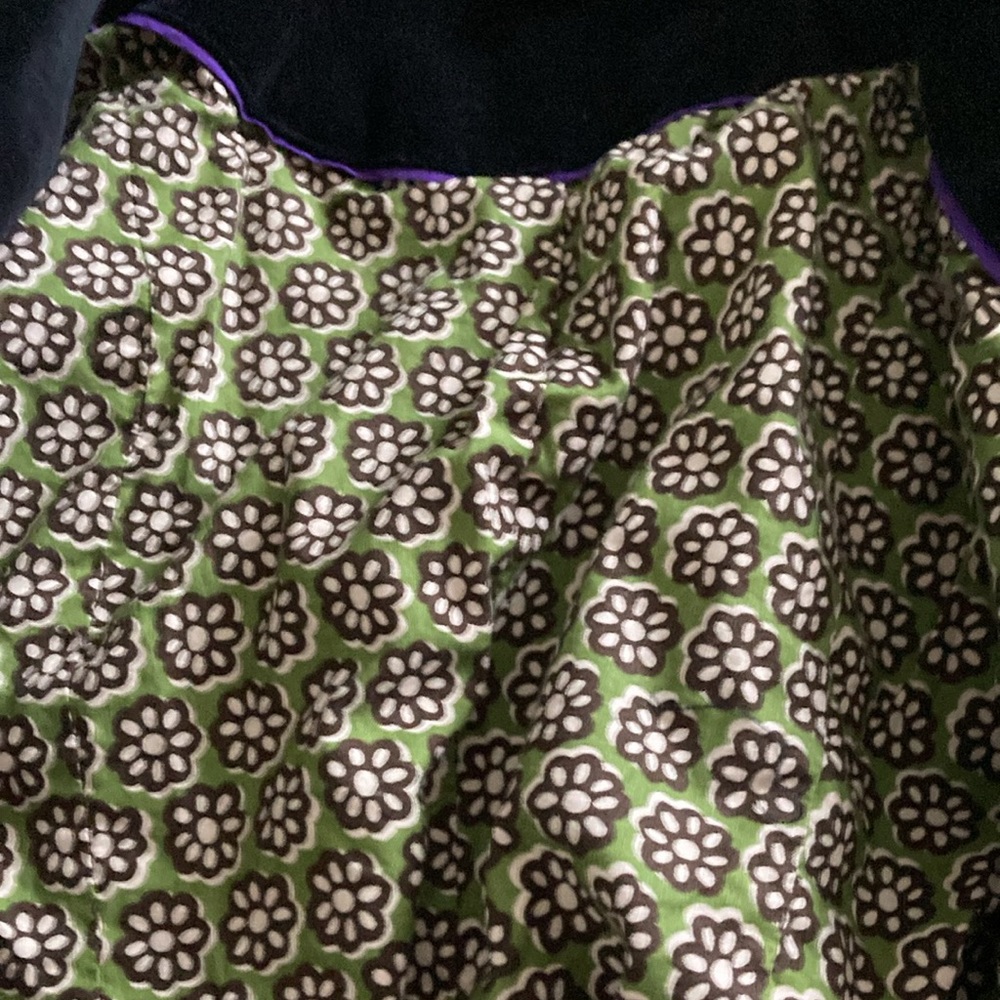 Women’s Boden Black Velvet Jacket - Picture 3 of 5